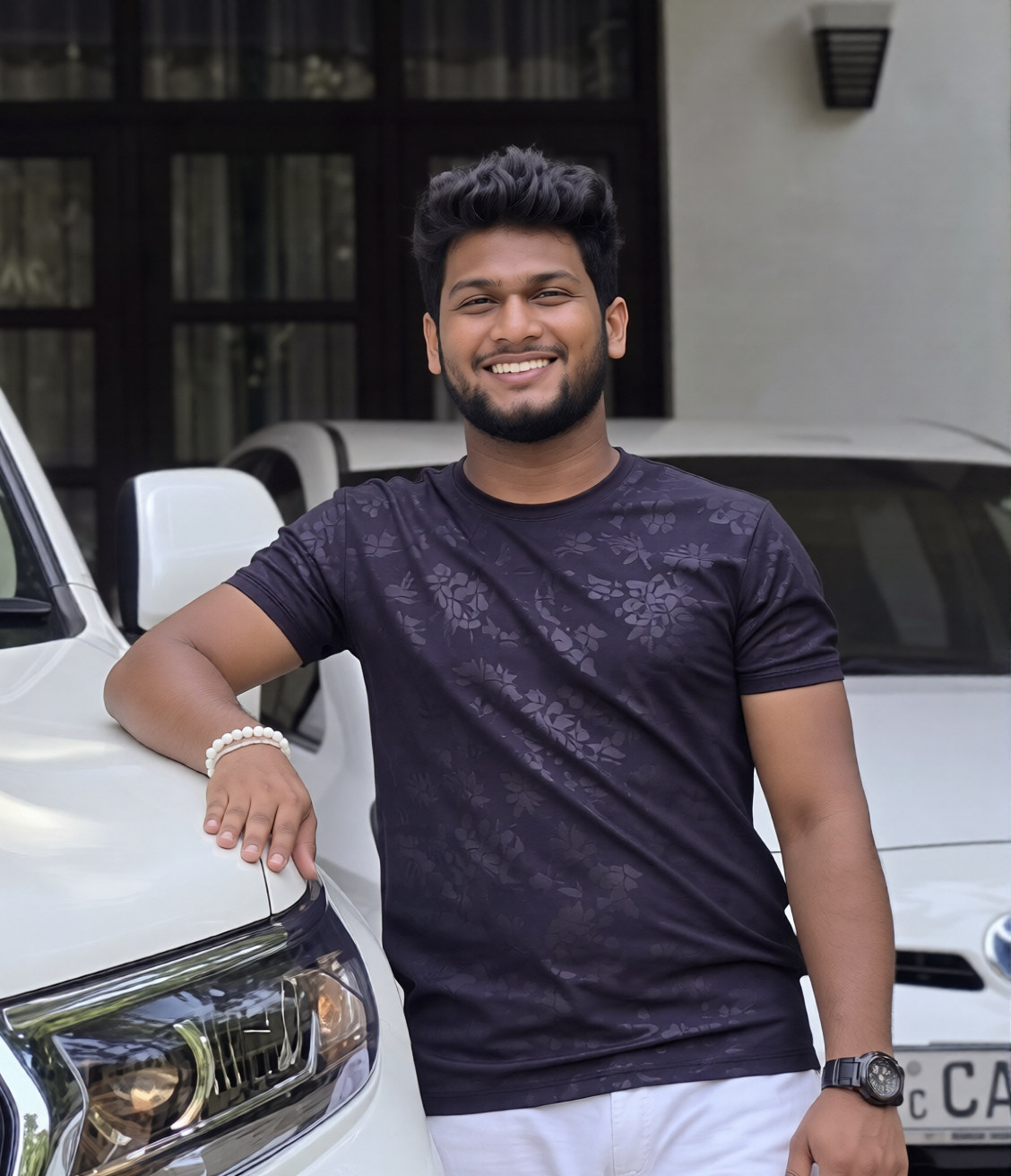 Isum Sejan Gunasekara, Owner & Chauffeur Host